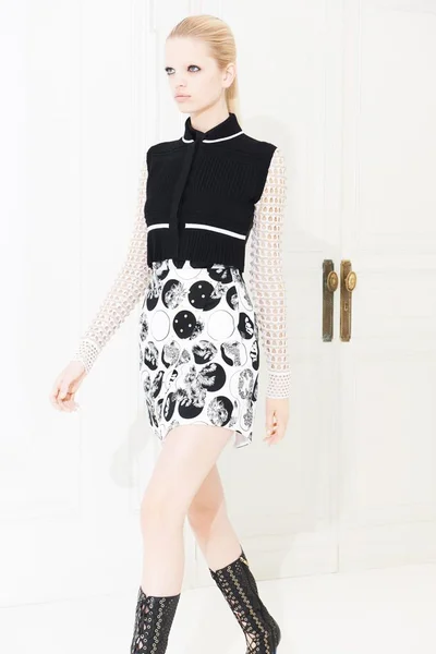 Look 4